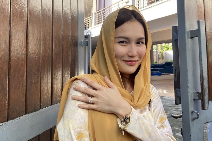 Ayu Ting Ting Pilih Santai Jalani Kedekatan dengan Kevin Gusnadi Setelah Gagal Menikah