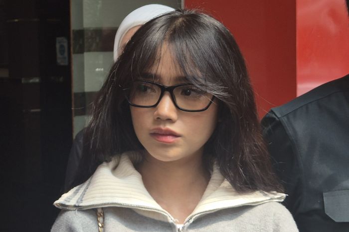 Pesan Menohok Fuji untuk Mantan Admin yang Jadi Tersangka, Singgung Soal Tobat dan Uang
